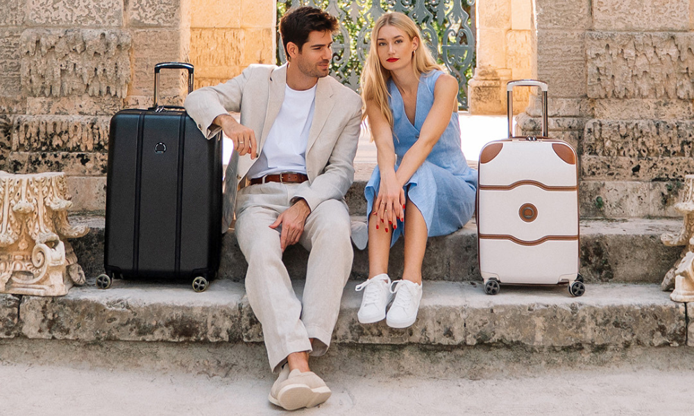 Spinner vs Roller Luggage: Which Is Better For You?