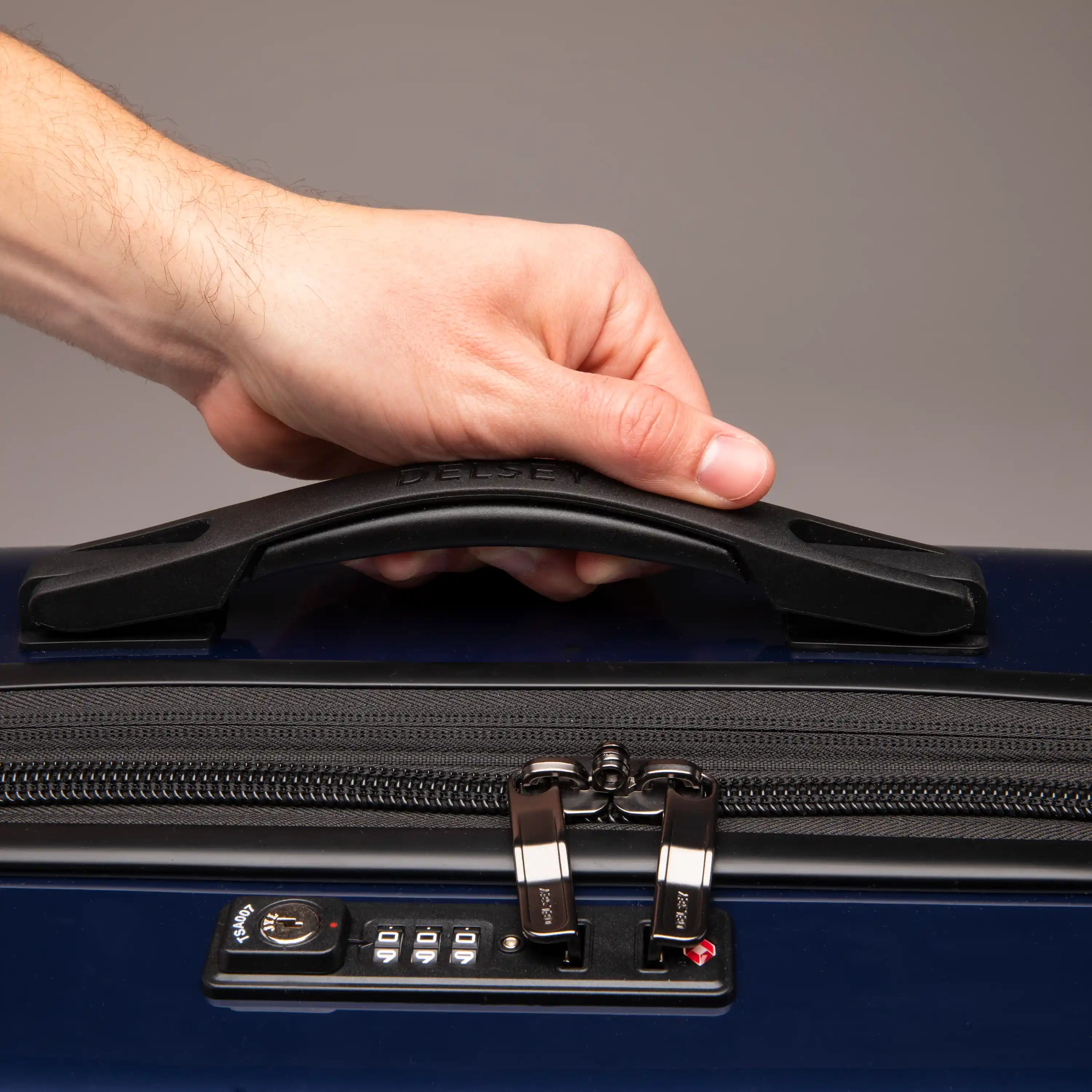 CRUISE 3.0| Valise Soute Extensible 68 CM MARINE PROFOND