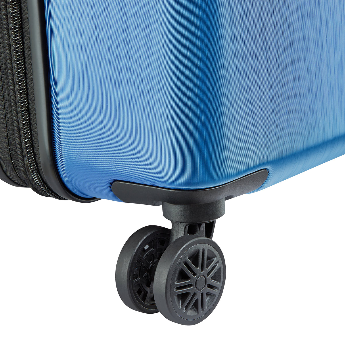 COSMIQUE 32-Inch Expandable Check-In Suitcase, Light blue