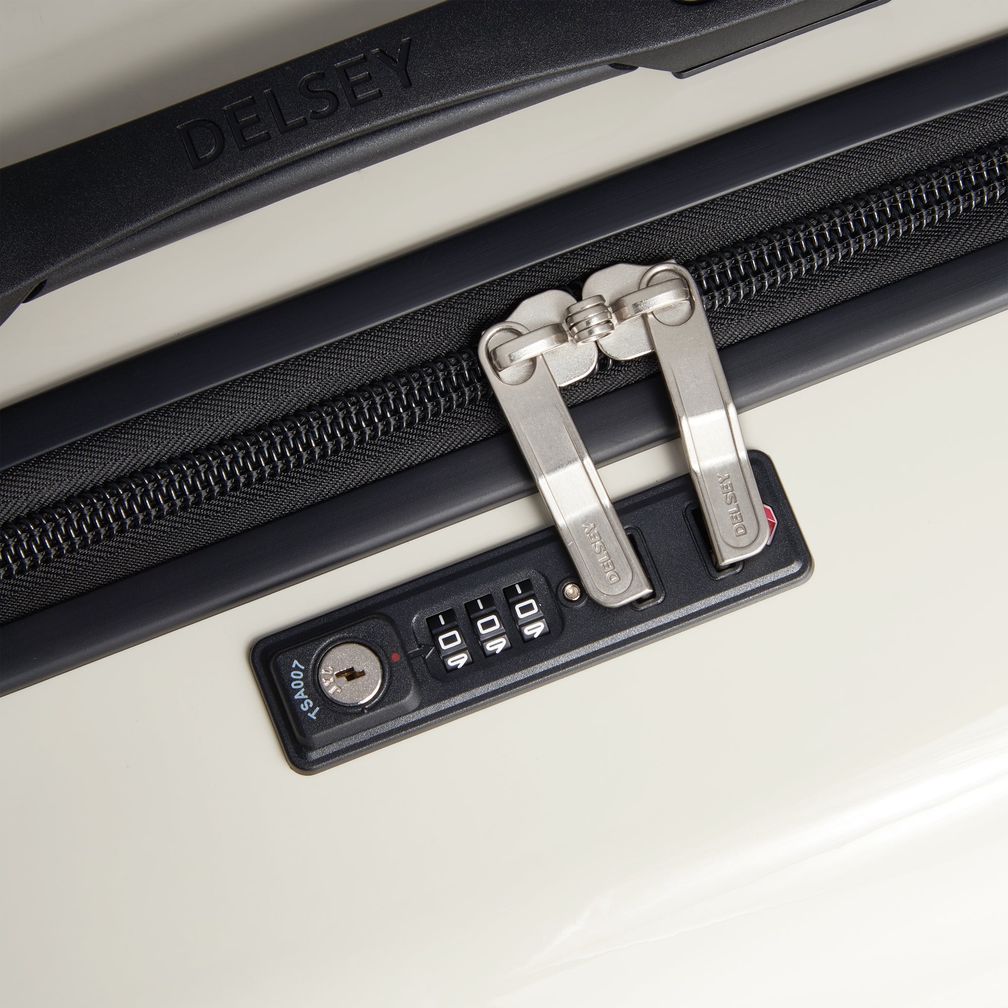 CRUISE 3.0| Valise Trunk Soute 76 CM IVOIRE