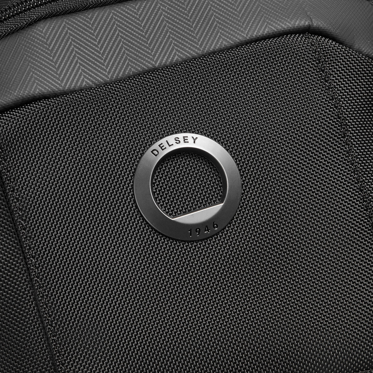 DLC PRO | 15-Inch Laptop Backpack, Black