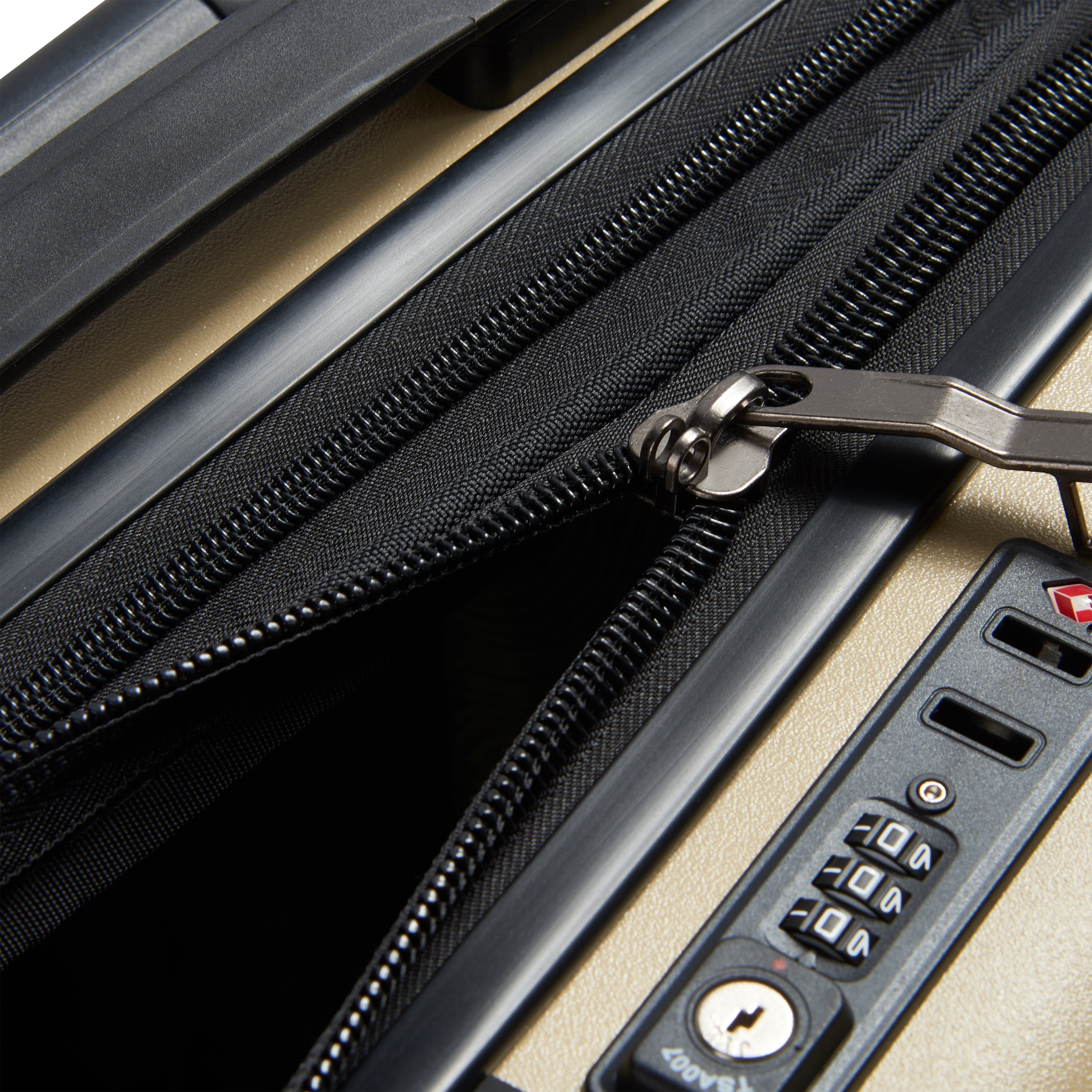 JH002B | 22-Inch Expandable Carry-On Suitcase, Warm sand
