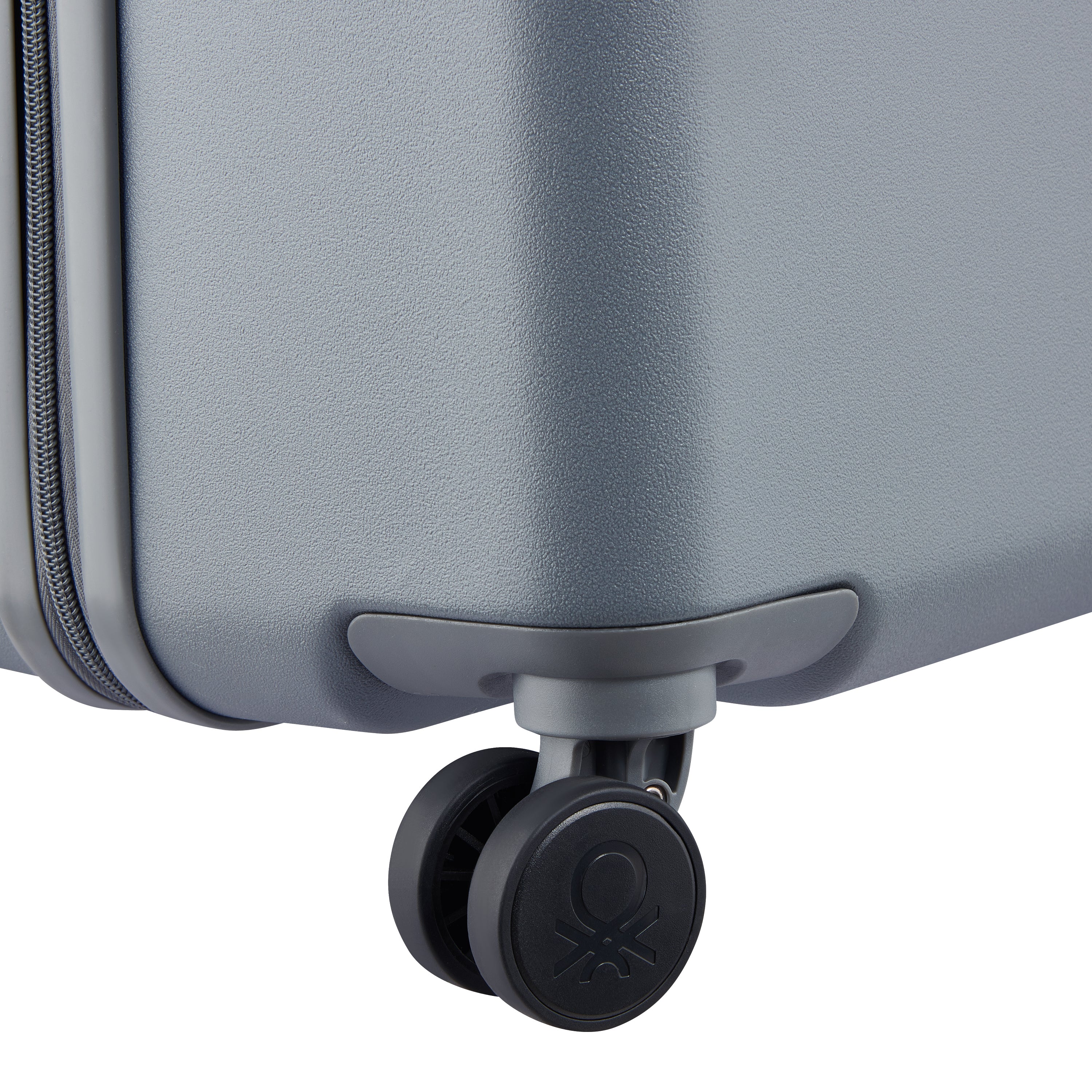 UCB HARDSIDE | 30-Inch Check-In Suitcase, Steel grey