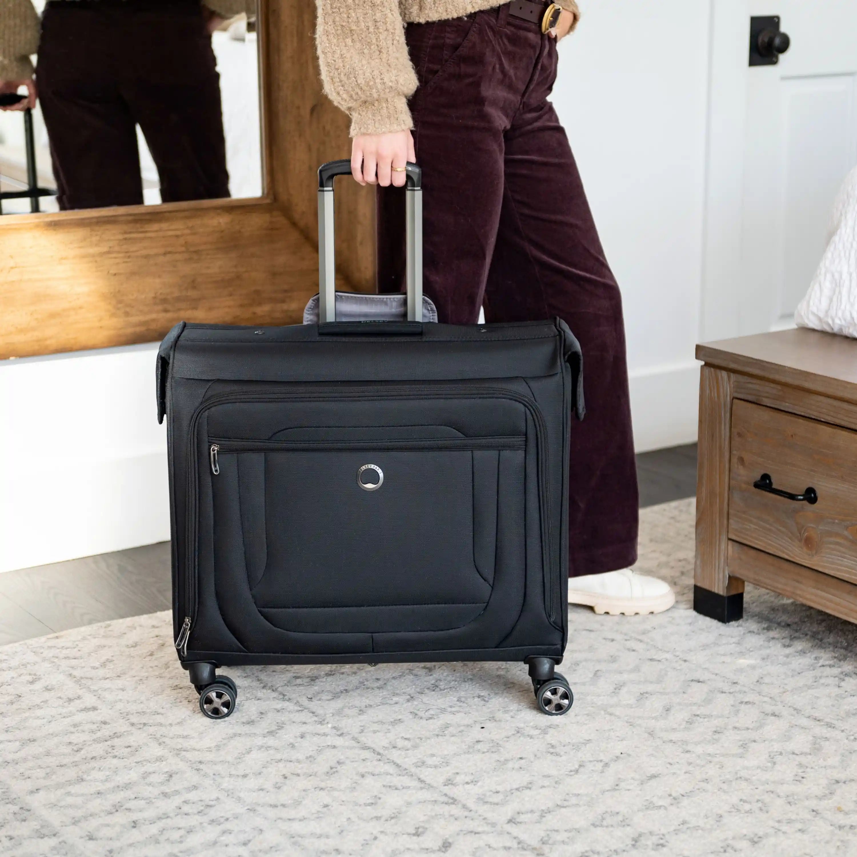 HELIUM DLX| Porte-Vêtements 4 Roues NOIR