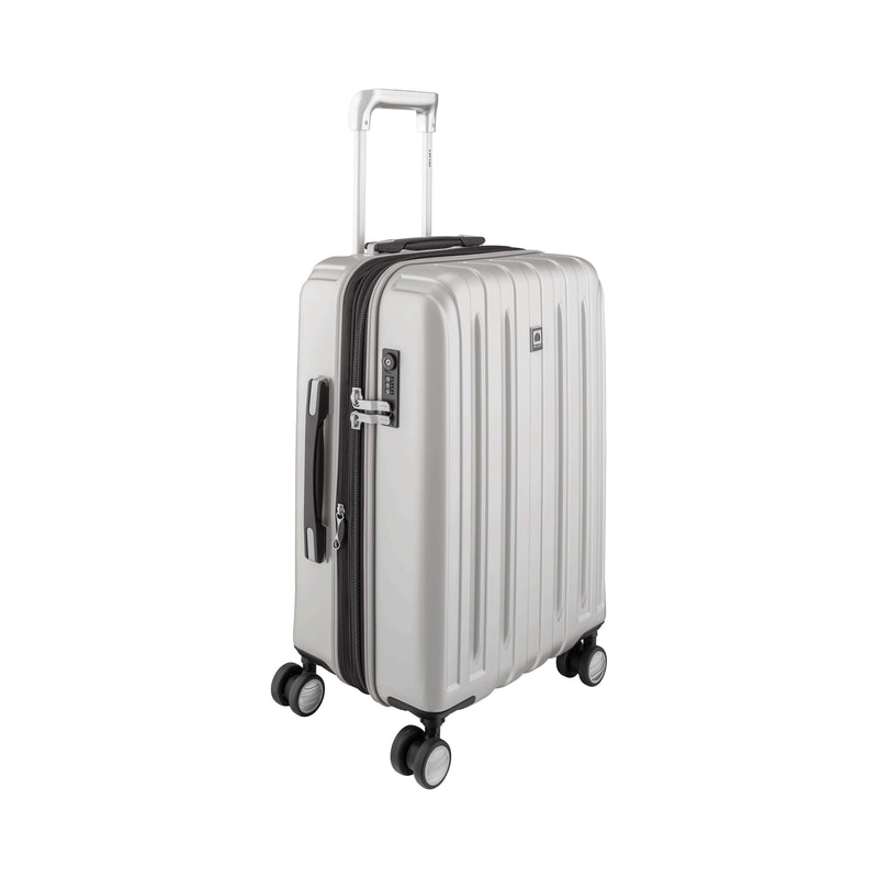 TITANIUM - Carry-On Plus Expandable Spinner