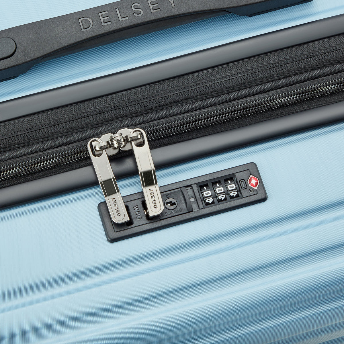 COSMIQUE | 27-Inch Expandable Check-In Suitcase, Light blue