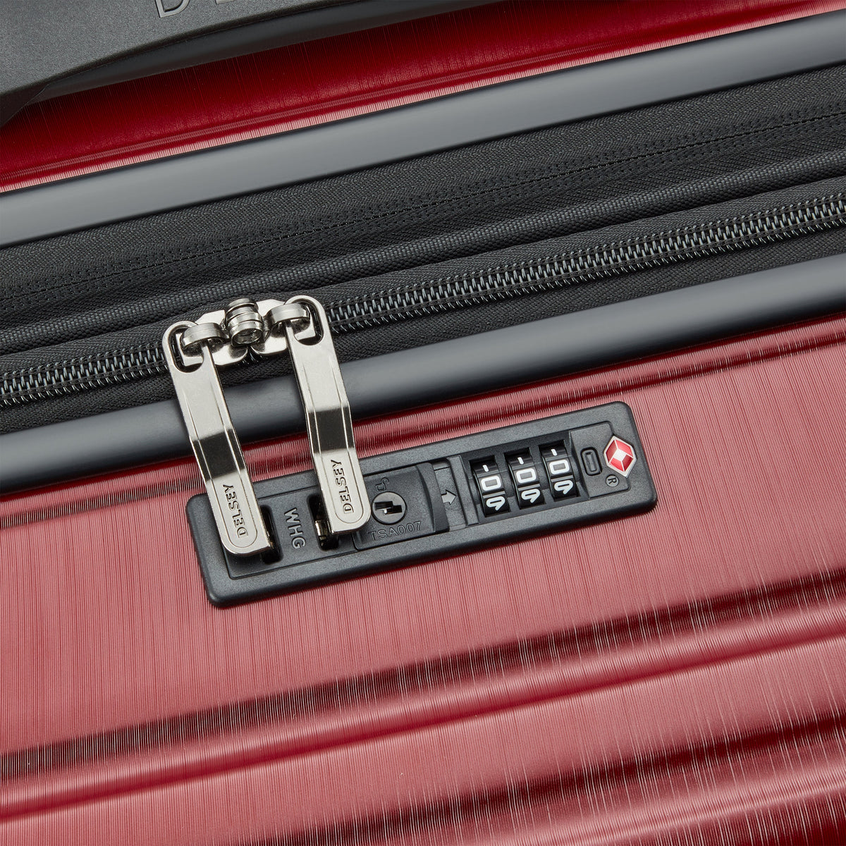 COSMIQUE | 32-Inch Expandable Check-In Suitcase, Syrah red
