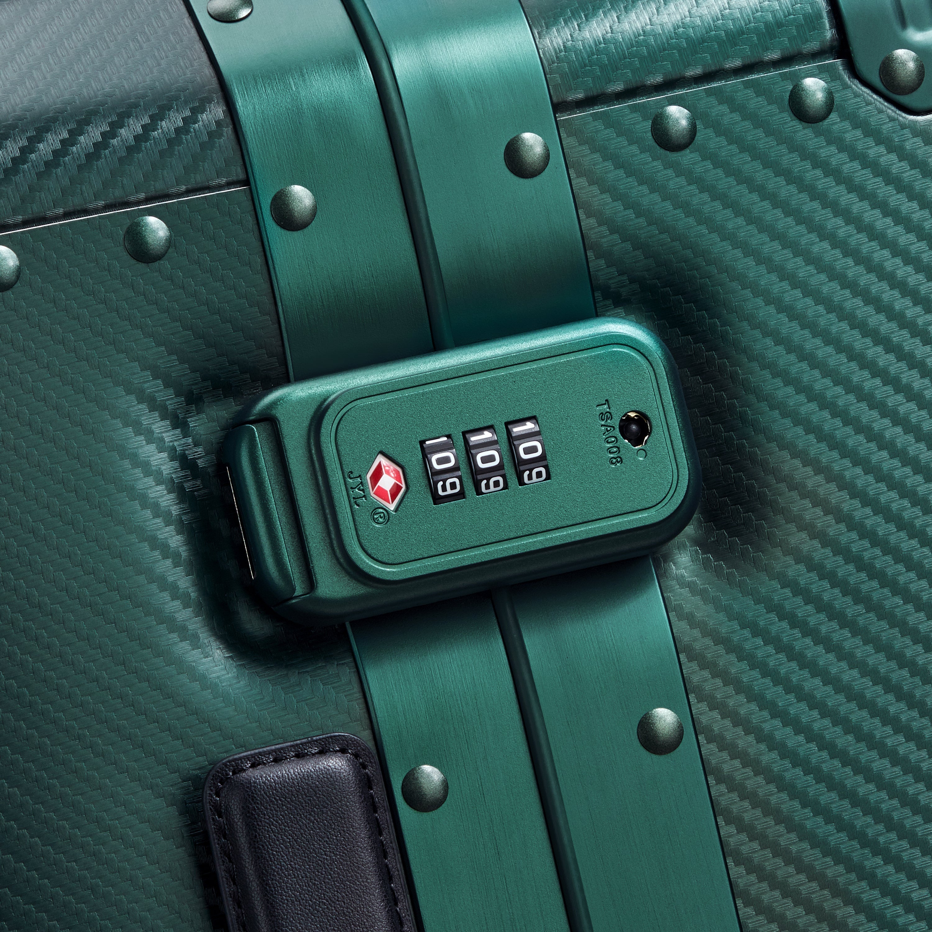 ALU'R | 19-Inch Aluminum Carry-On Suitcase, Green
