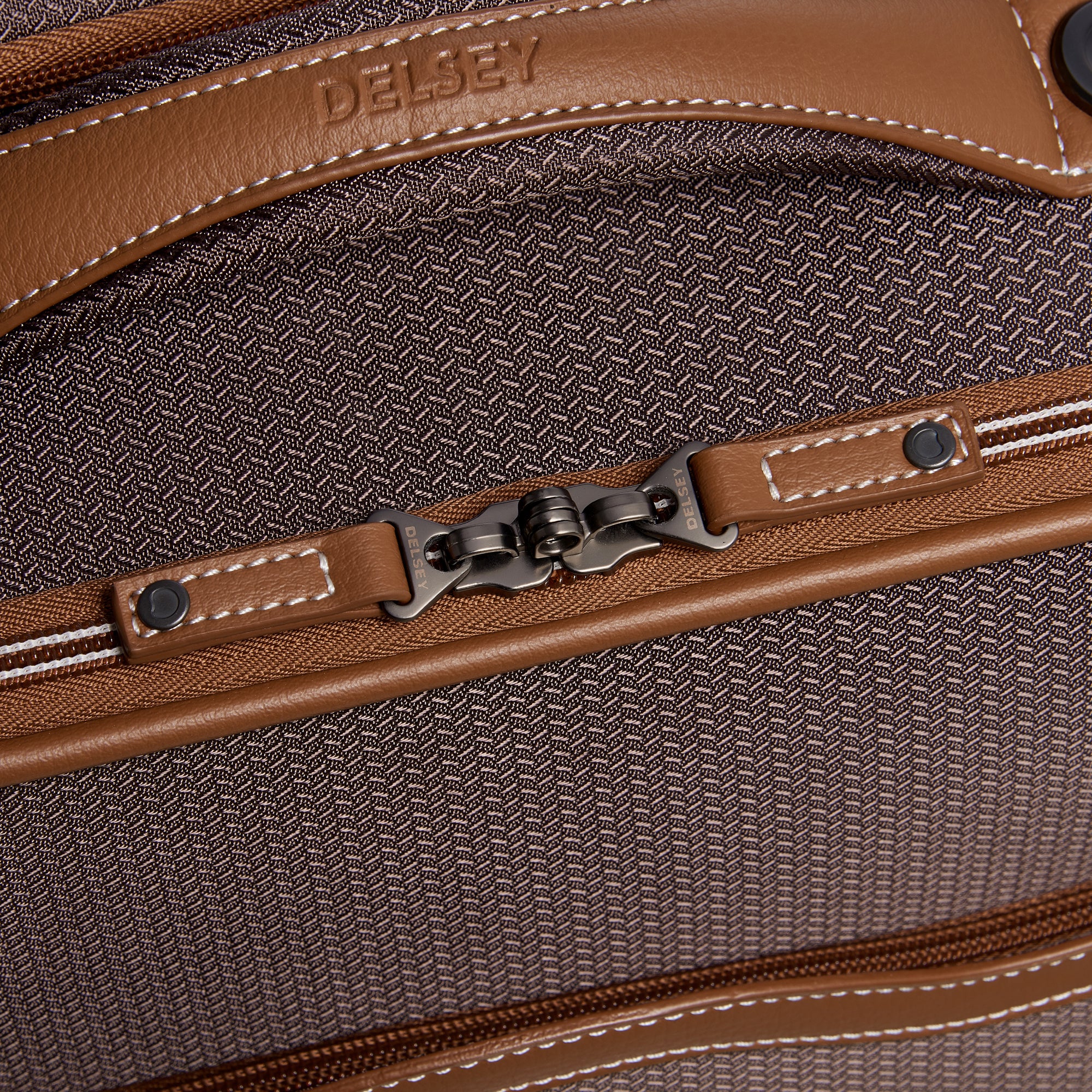 CHATELET AIR 2.0 | Carry-On Underseater Suitcase, Brown