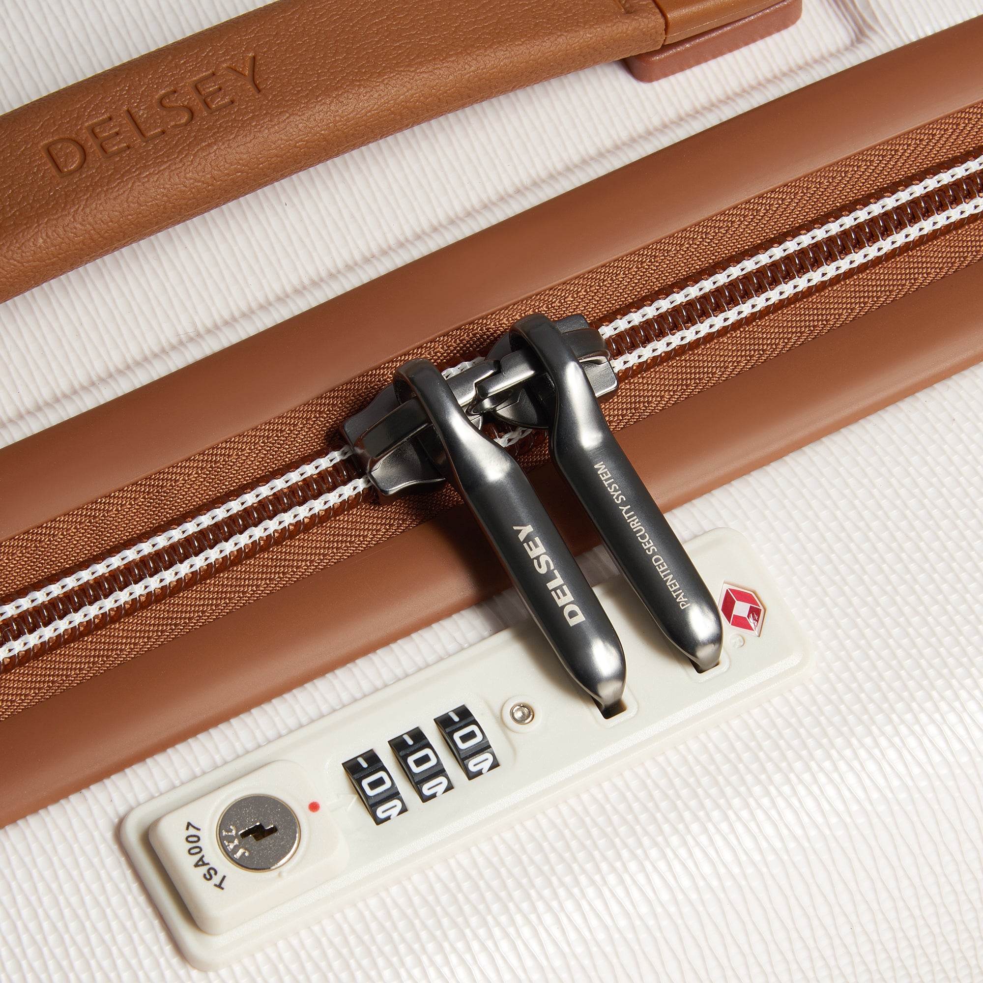 CHATELET AIR 2.0 | 29-Inch Check-In Trunk Suitcase, Angora