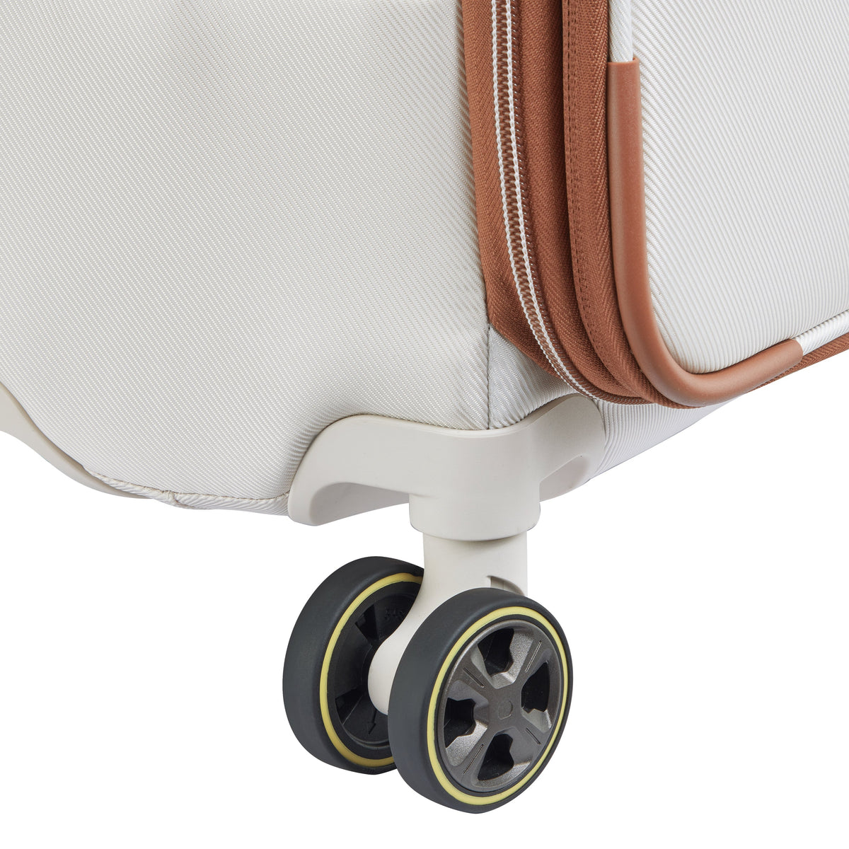 CHATELET AIR 2.0 | 23-Inch Expandable Carry-On Suitcase, Angora
