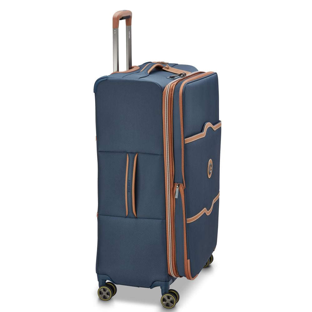 CHATELET AIR 2.0 | 32-Inch Expandable Check-In Suitcase, Blue