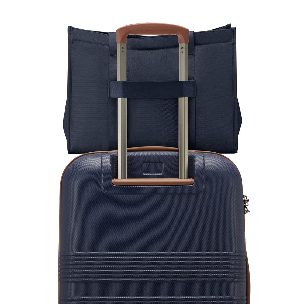 Cadence: Medium Expandable Spinner, Deep Black | Delsey Paris, US Cadence: Medium Expandable Spinner, Deep Black | Delsey Paris, US