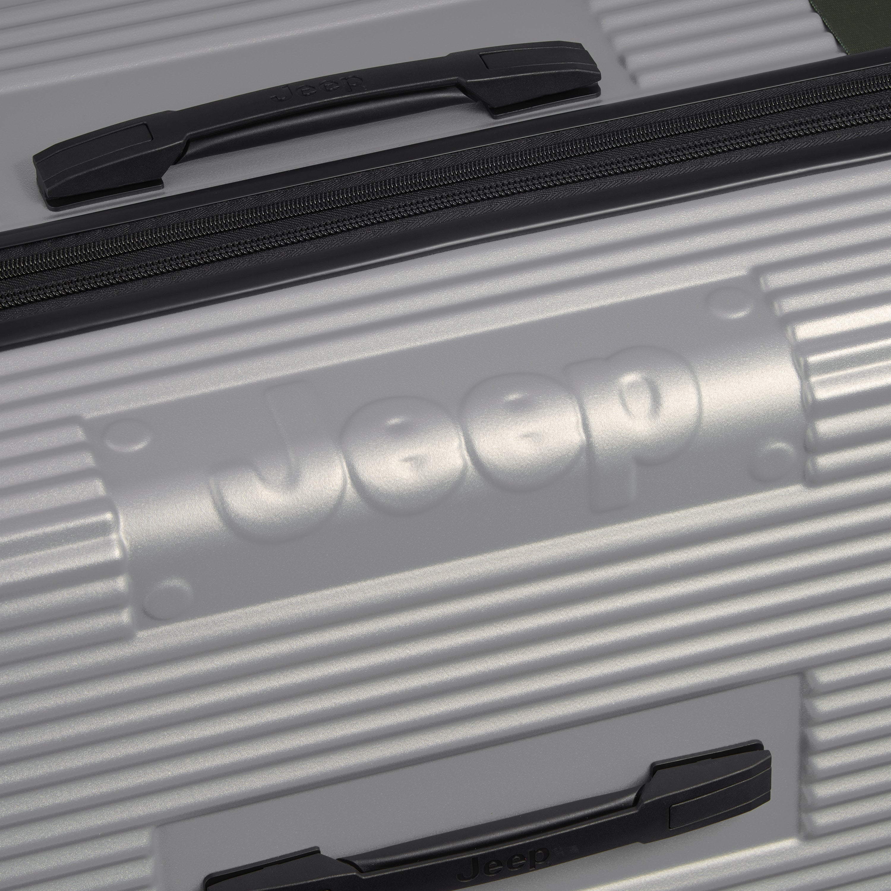JH001A |  32-Inch Expandable Check-In Trunk Suitcase, Silver