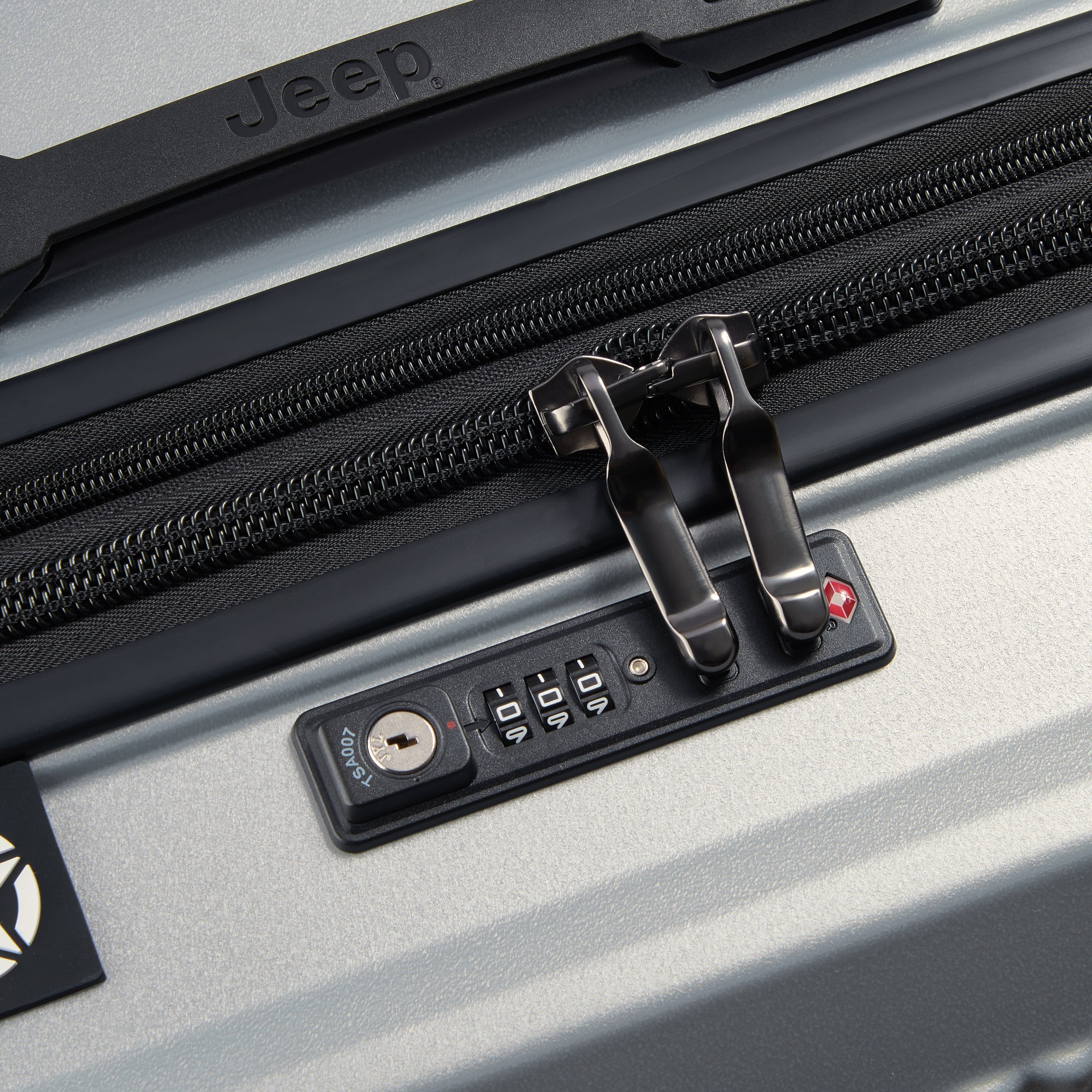 JH001A |  32-Inch Expandable Check-In Trunk Suitcase, Silver