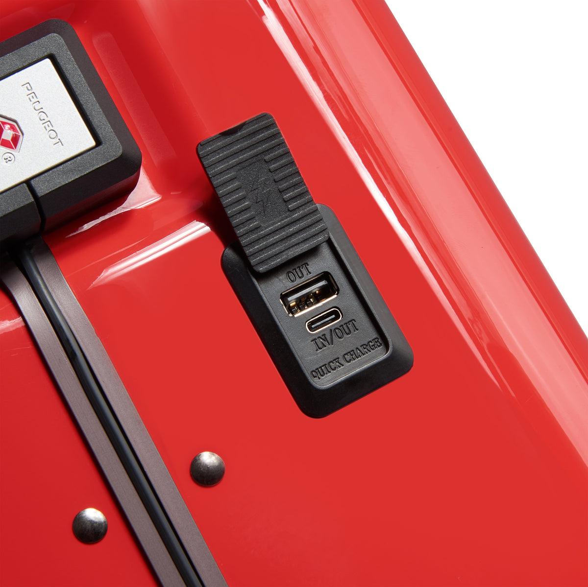 PEUGEOT VOYAGES | 21 -inch Carry-On Suitcase, Red