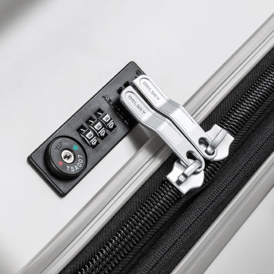 TITANIUM - Carry-On Plus Expandable Spinner