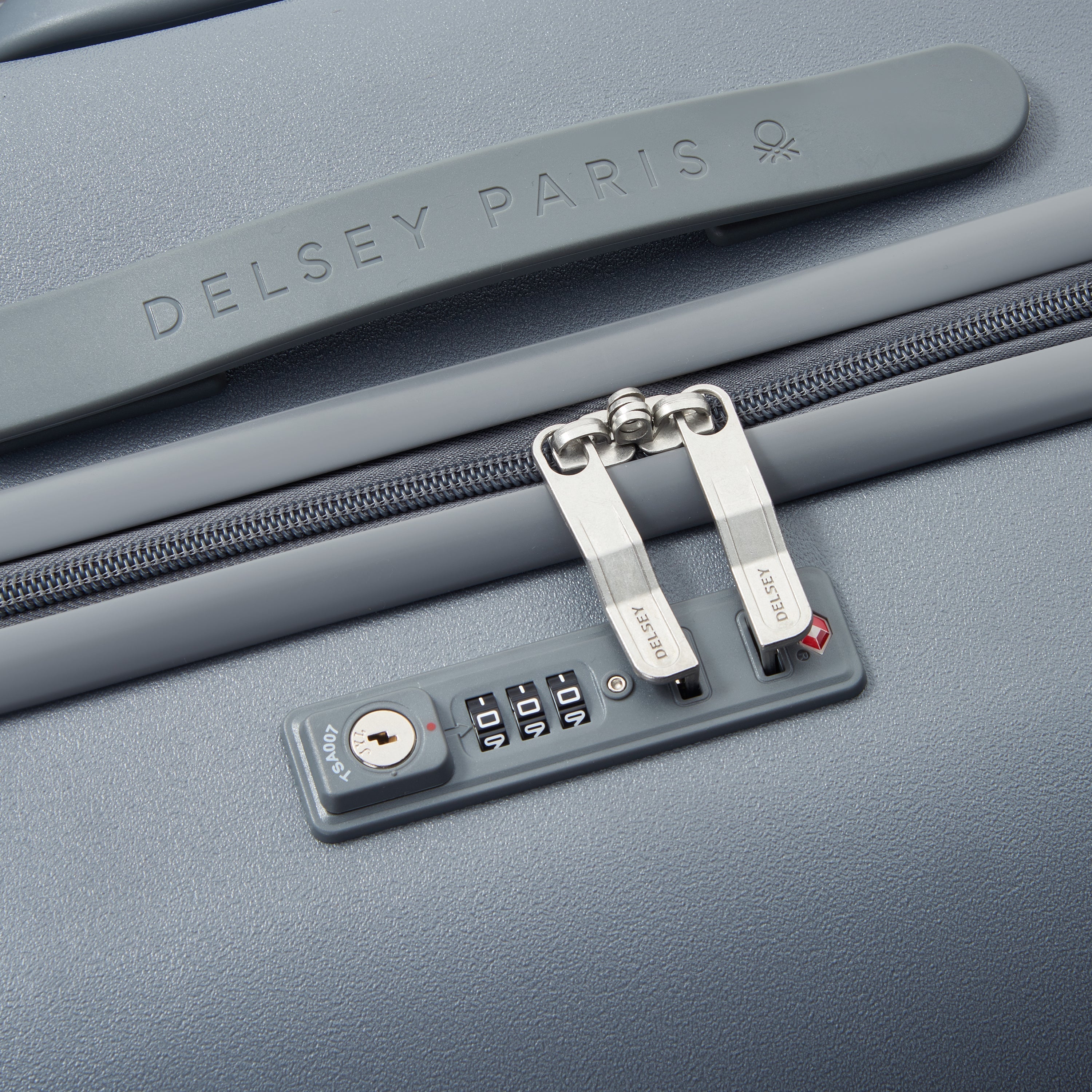 UCB HARDSIDE | 30-Inch Check-In Suitcase, Steel grey
