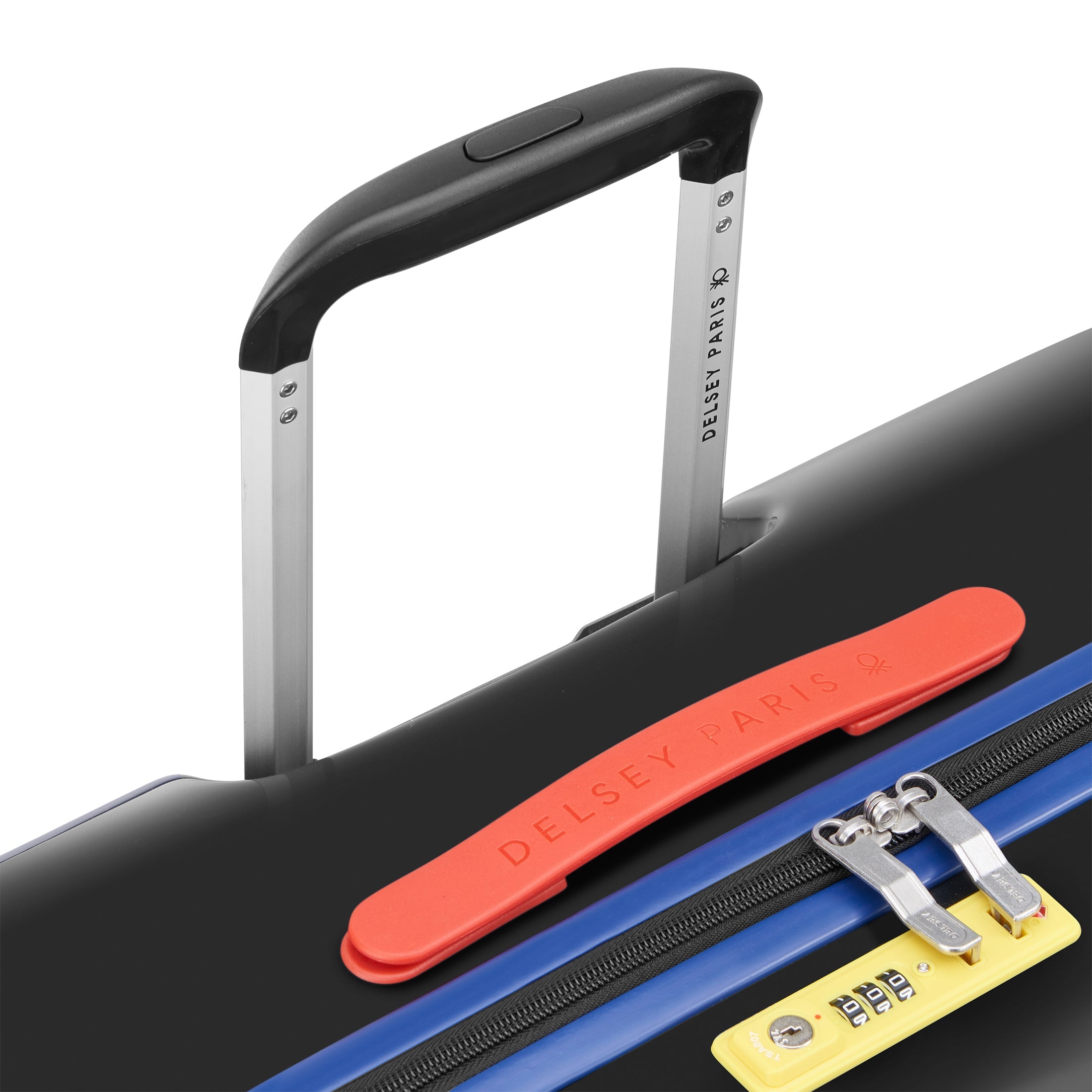 UNITED | 30-Inch Check-In Suitcase, Black