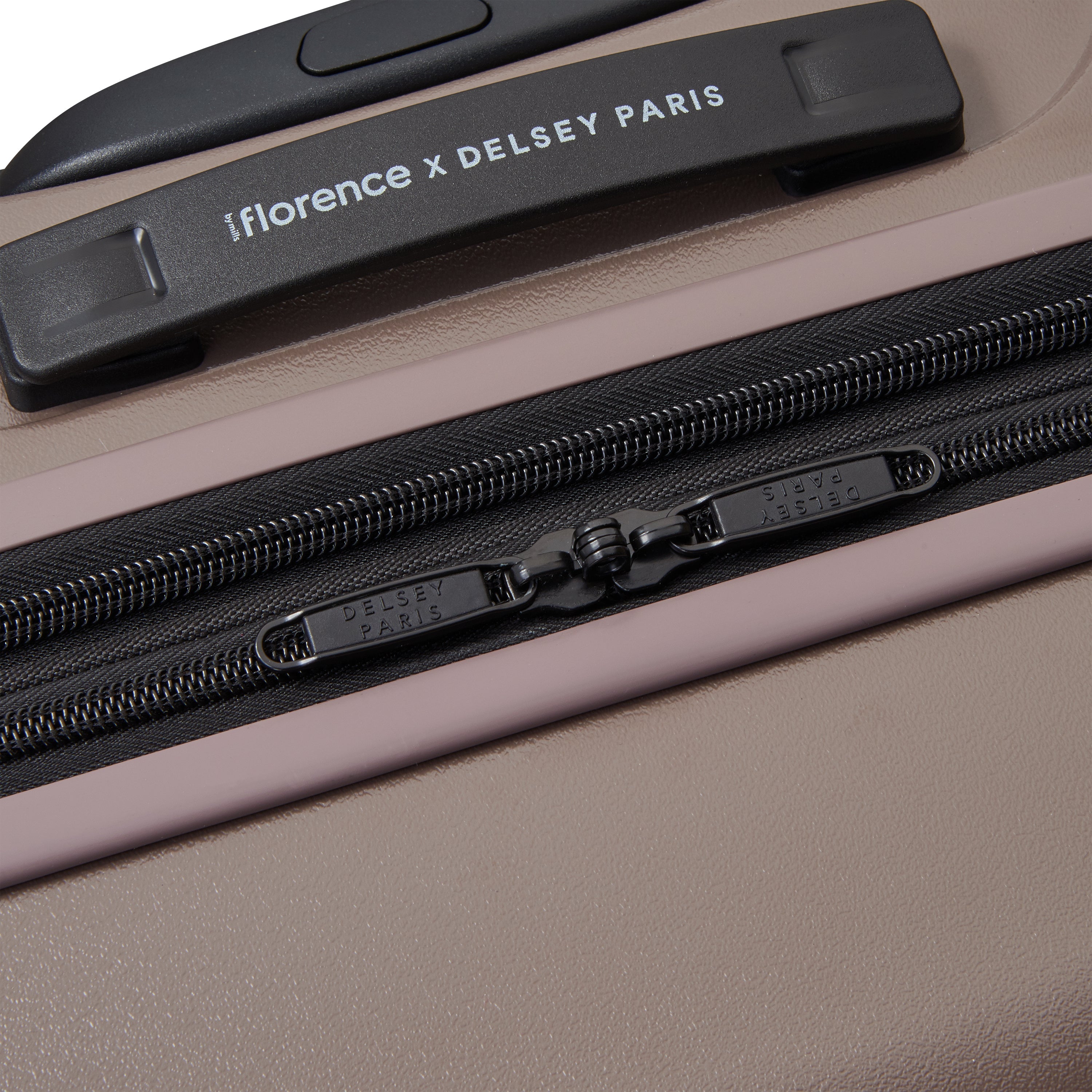 CATCH FLIGHTS | 23-Inch Carry-On Suitcase, Chestnut